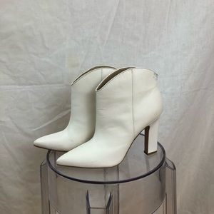 Marc Fisher LTD Miggie Bootie Sz 9.5